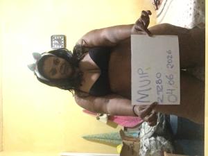   FOTO VERIFICADA -  -  