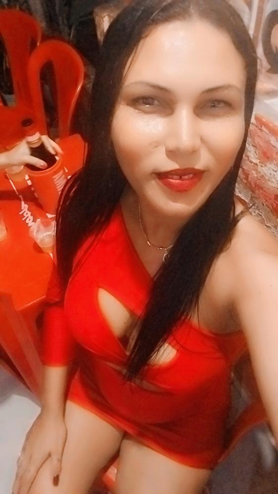 Acompanhantes em  - 