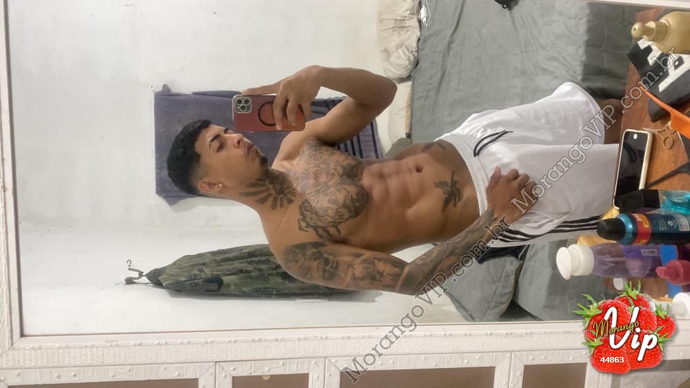 Acompanhantes em  - 