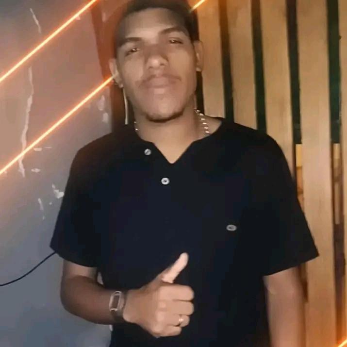 Acompanhantes em  - 
