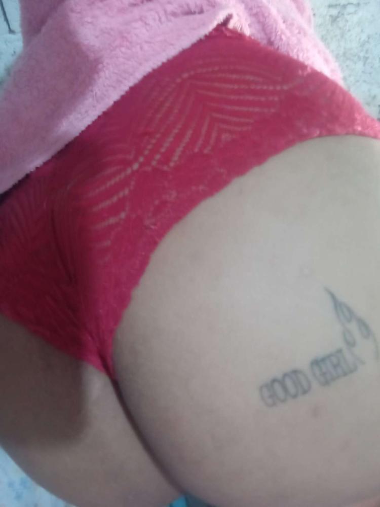 Acompanhantes em  - 