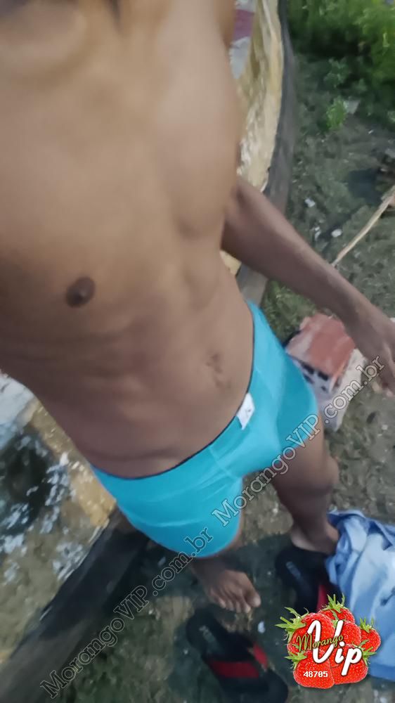 Acompanhantes em  - 