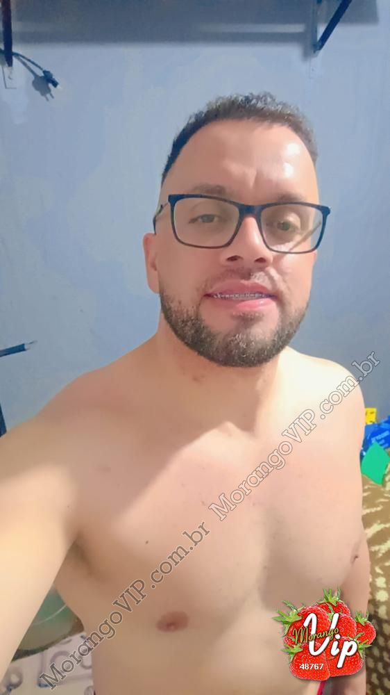 Acompanhantes em  - 