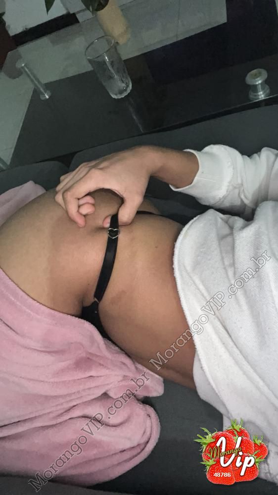 Acompanhantes em  - 