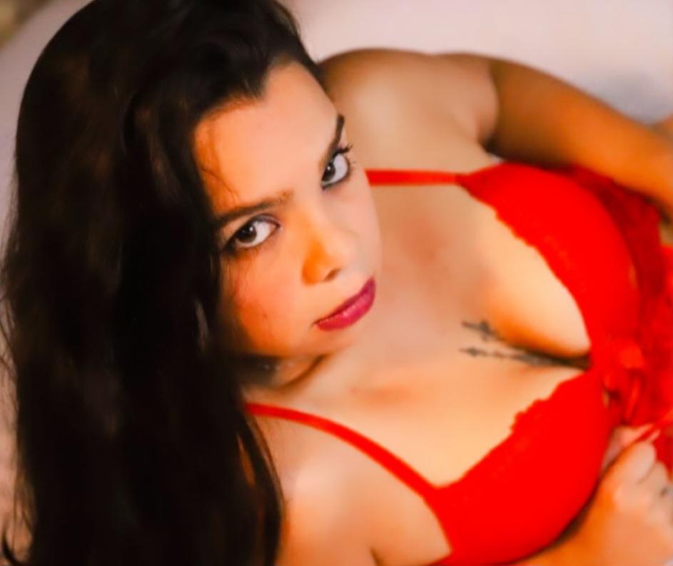 Acompanhantes em Cotia - SP